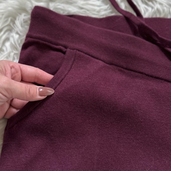 CHICO’S NWT XXL / 4 Cashmere Blend Zenergy Luxe Ankle Pants • Deep Merlot - Picture 4 of 9